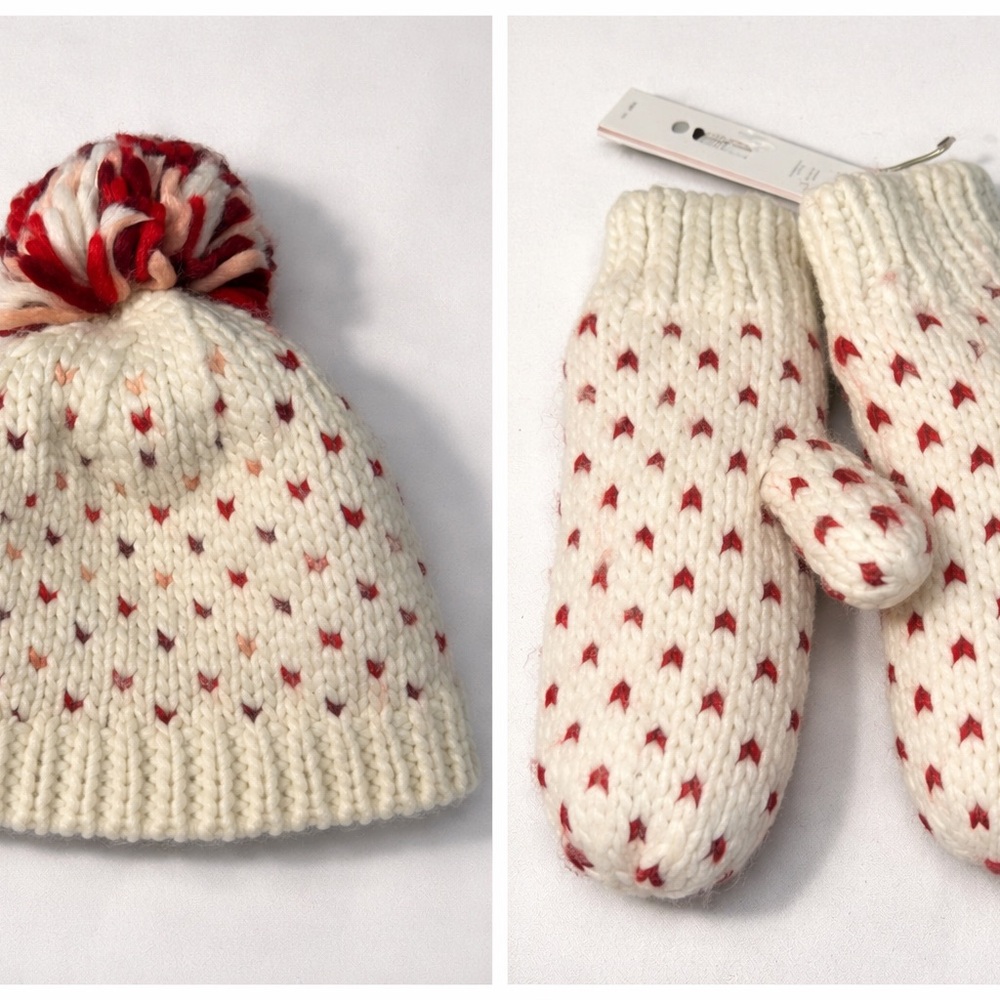 Aqua Red and White Knit Heart Print Winter Hat and Mittens Set